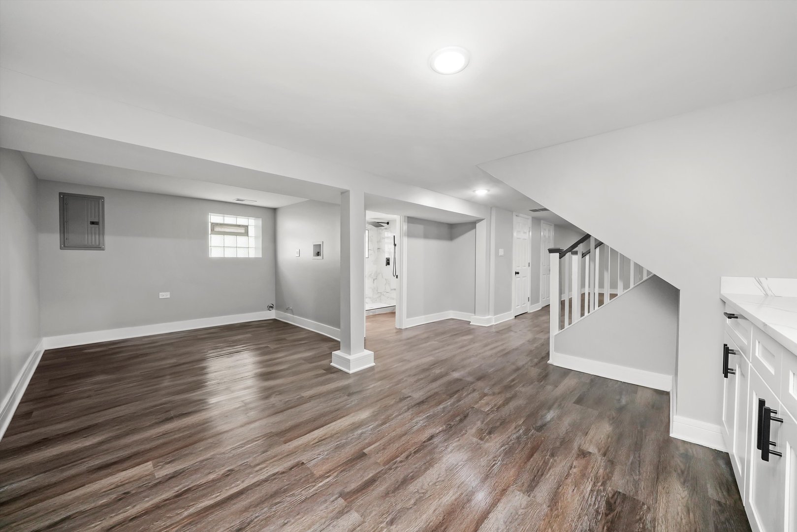 7310 S OAKLEY Avenue, Chicago, IL 60636