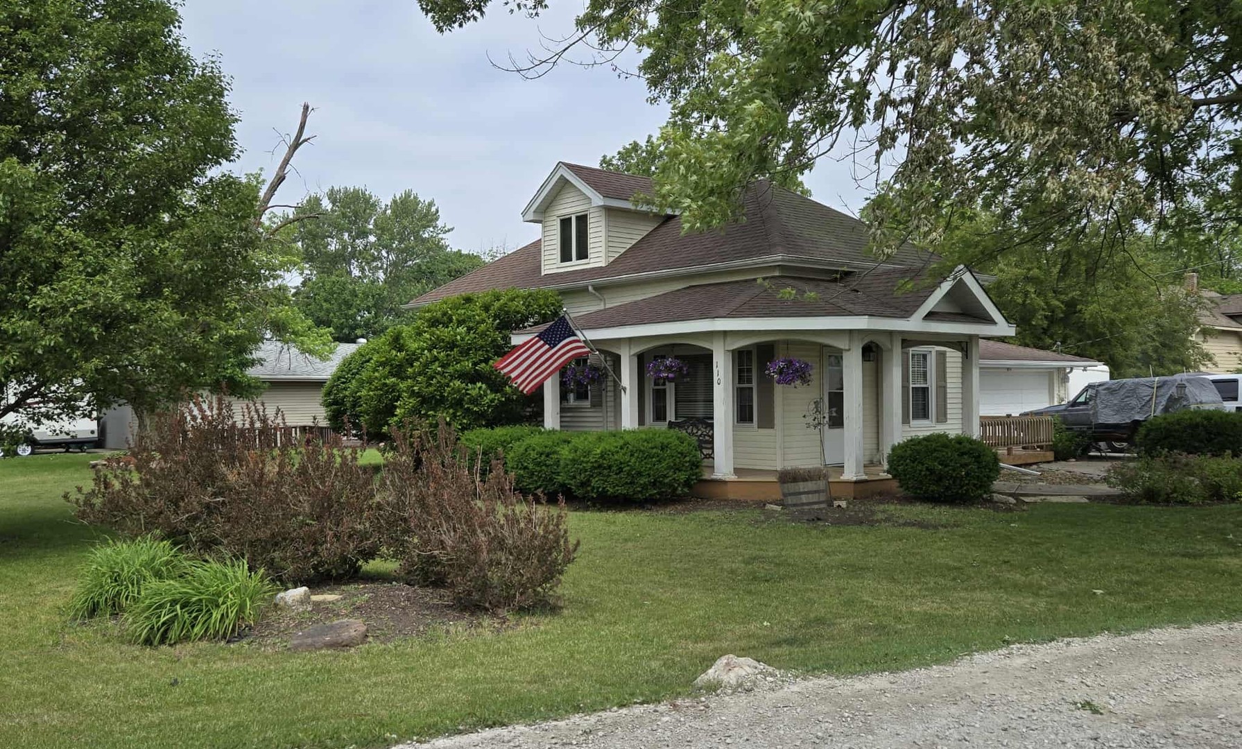110 May Street, Manhattan, IL 60442