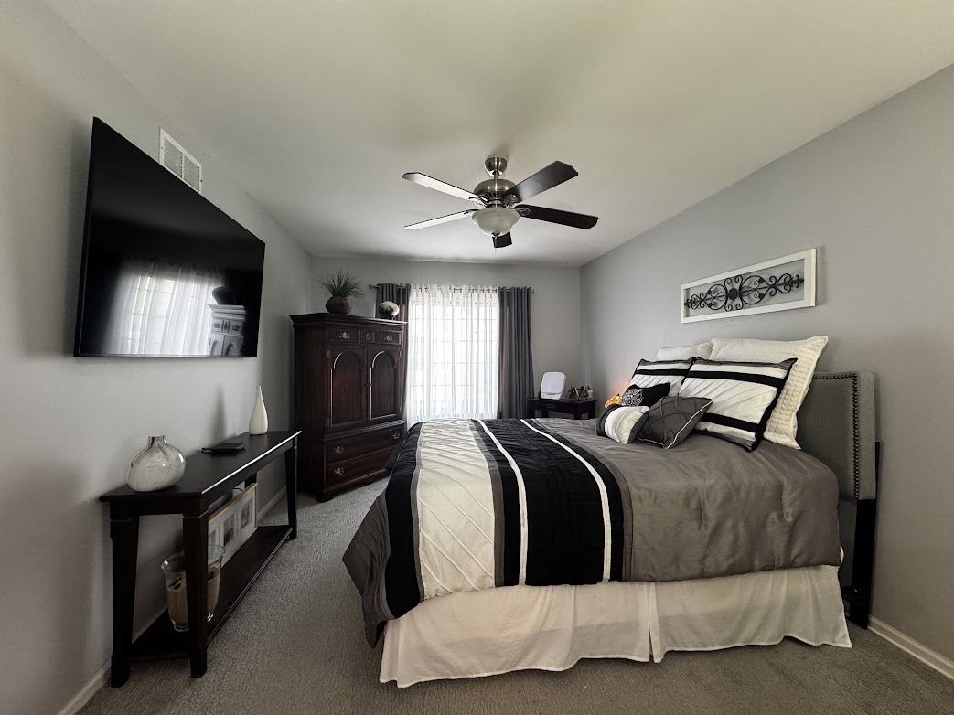 2410 Daybreak Court #3, Elgin, IL 60123