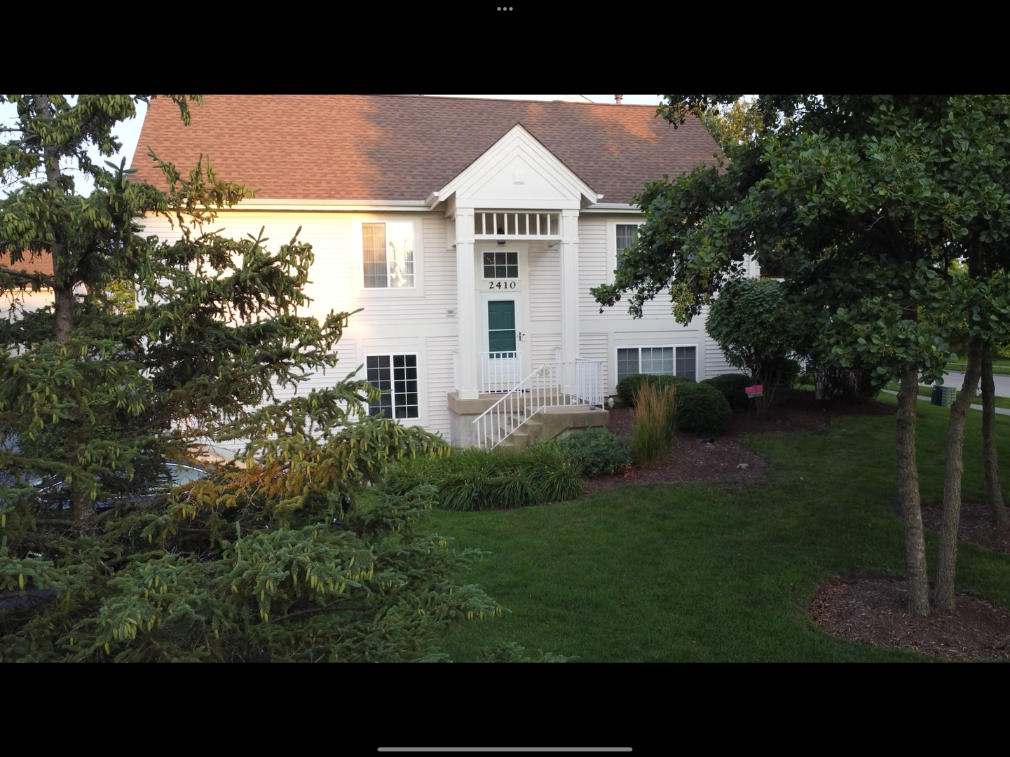 2410 Daybreak Court #3, Elgin, IL 60123