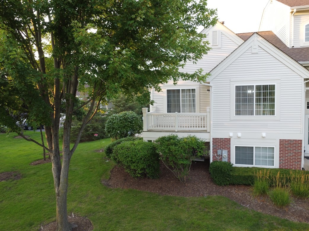 2410 Daybreak Court #3, Elgin, IL 60123
