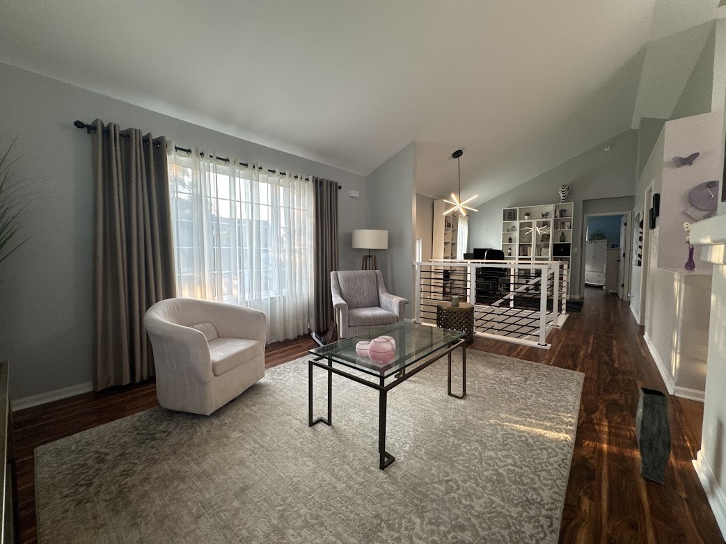 2410 Daybreak Court #3, Elgin, IL 60123