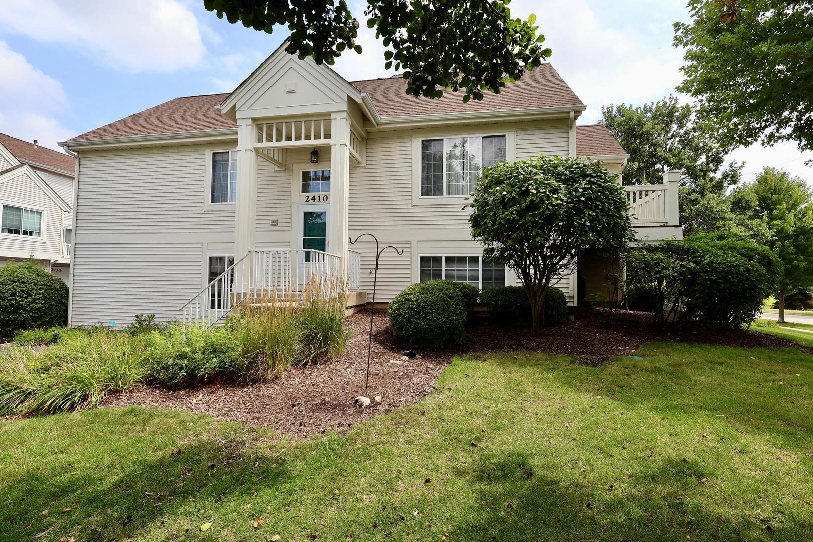 2410 Daybreak Court #3, Elgin, IL 60123