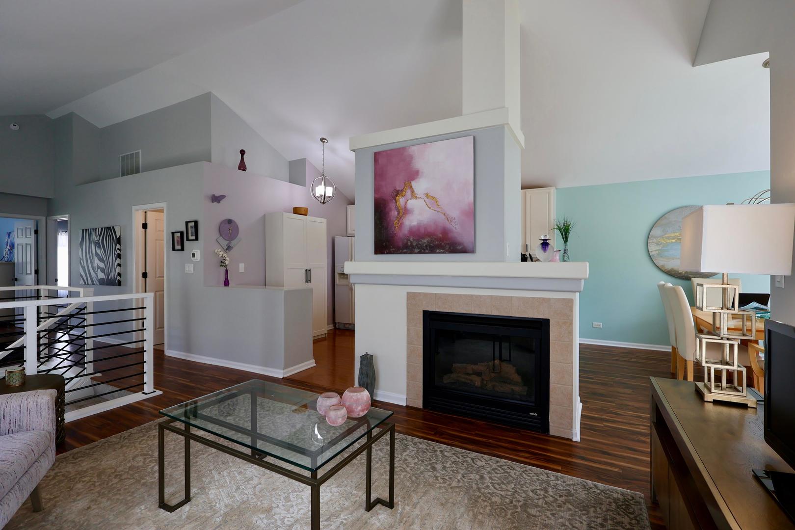 2410 Daybreak Court #3, Elgin, IL 60123