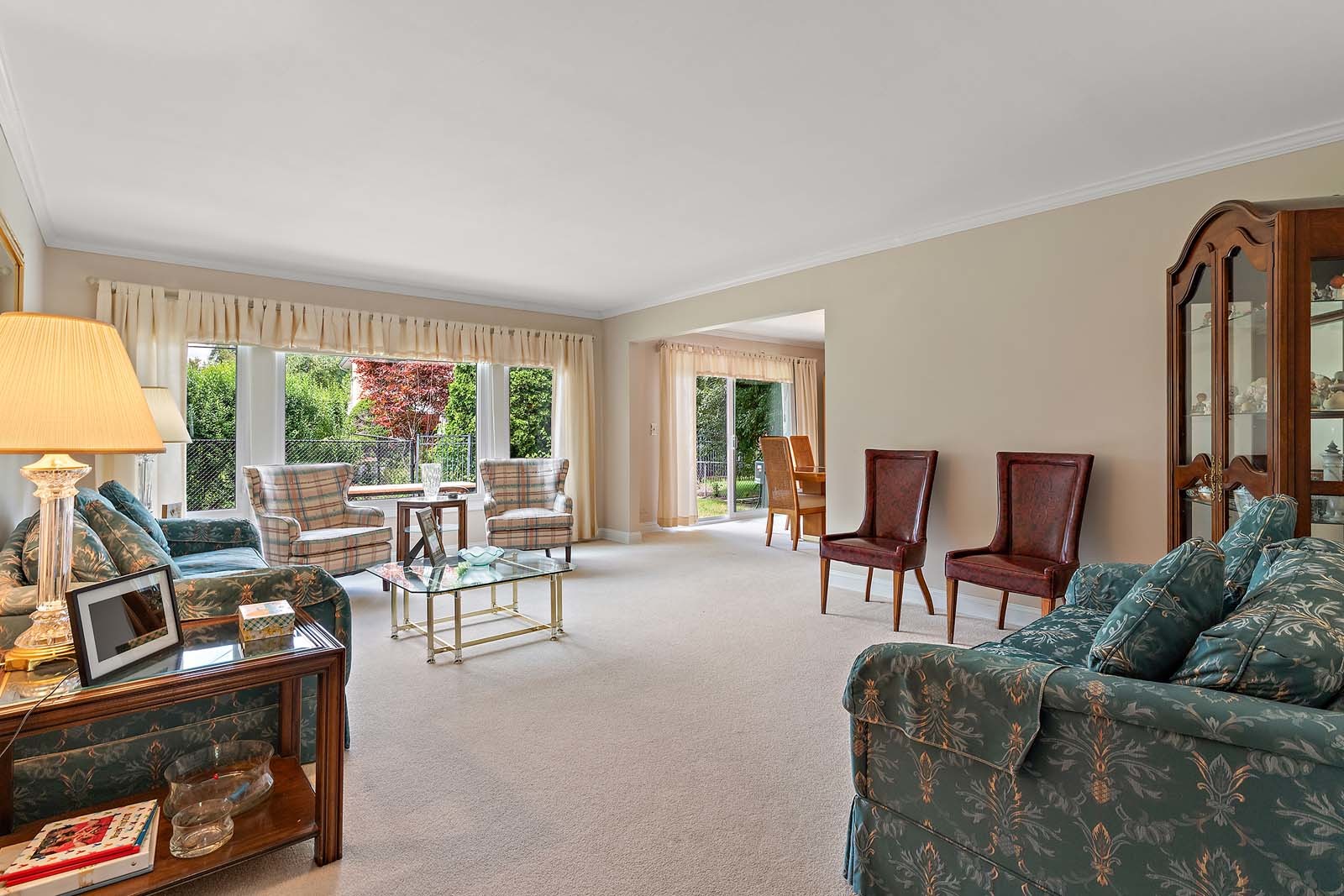 112 N Regency Drive, Arlington Heights, IL 60004