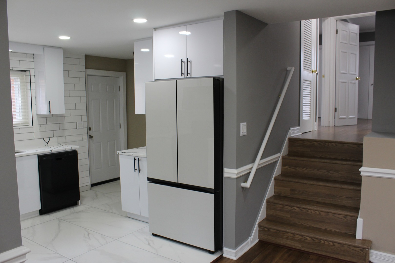 551 W 95th Street, Chicago, IL 60628