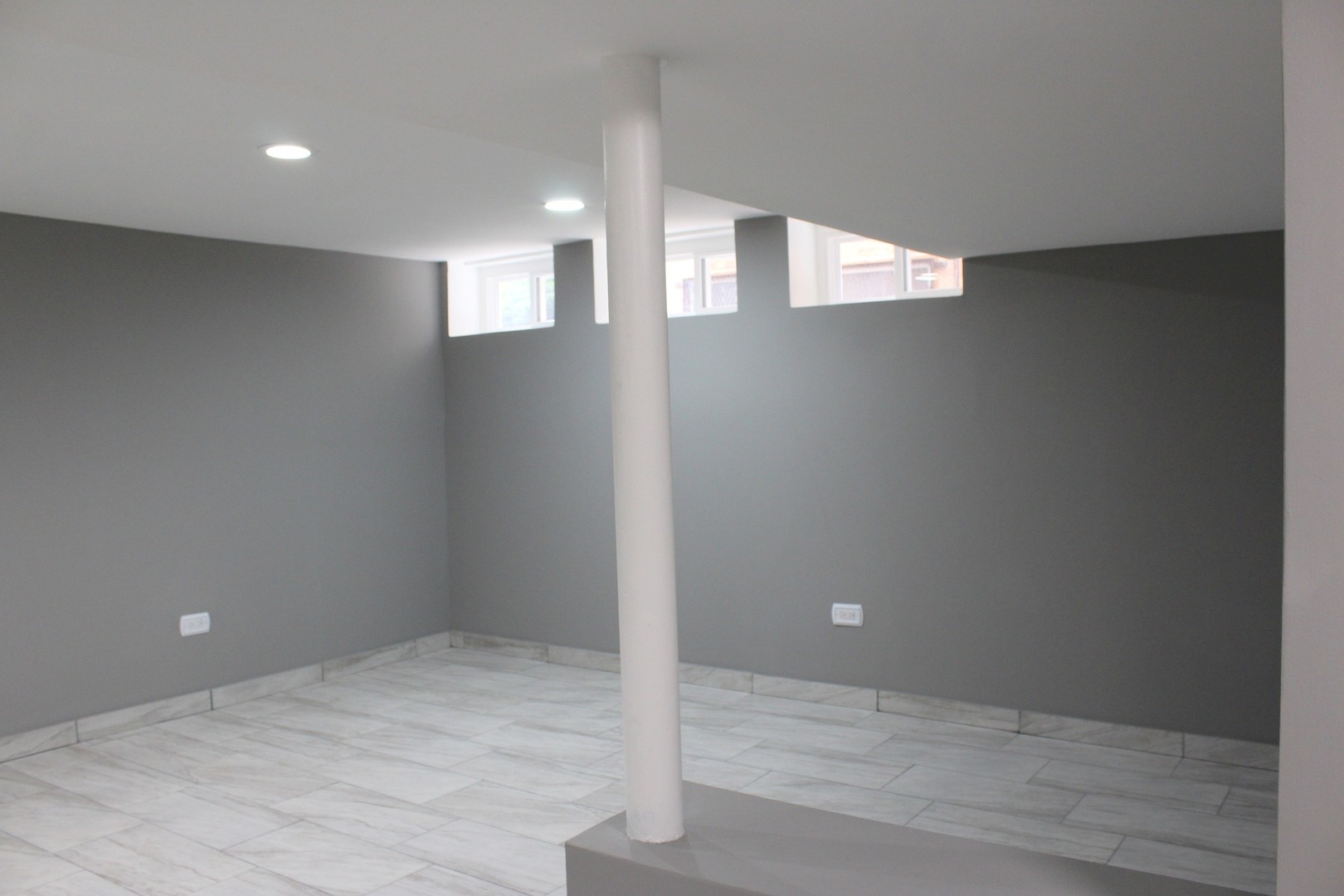 551 W 95th Street, Chicago, IL 60628