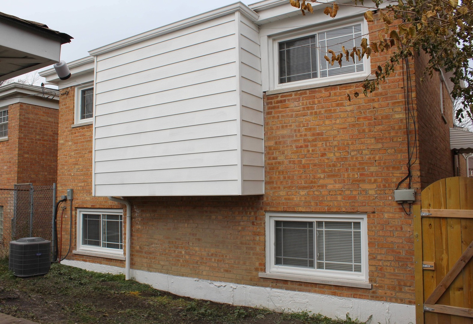 551 W 95th Street, Chicago, IL 60628