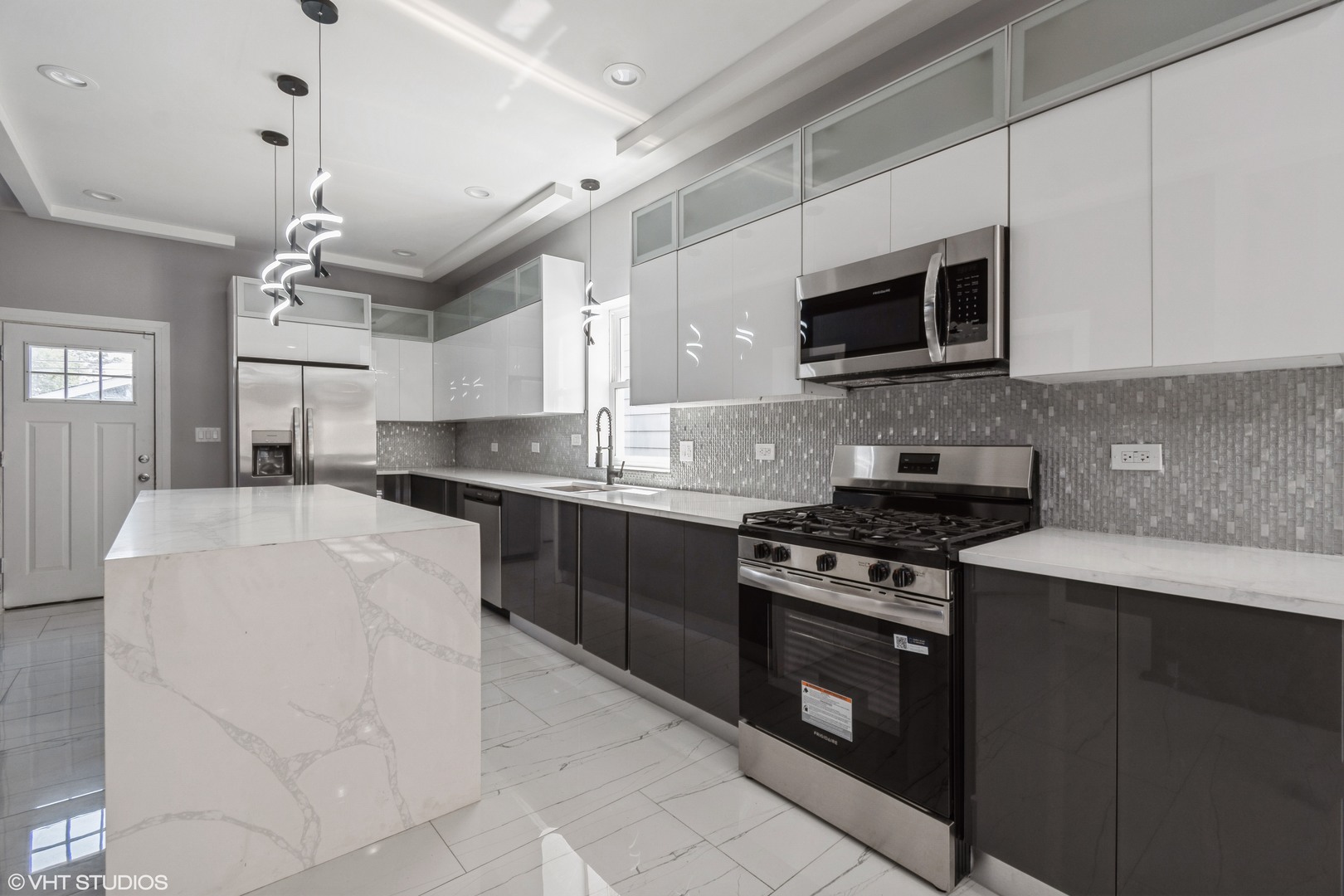 7319 S Green Street, Chicago, IL 60621