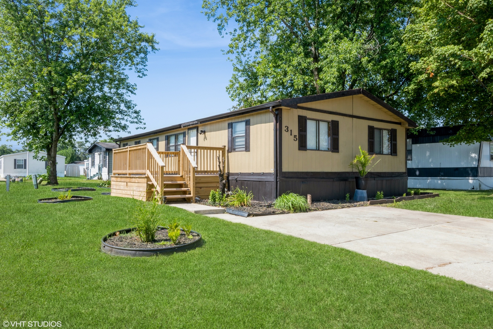 315 Pattie Lane, Lynwood, IL 60411