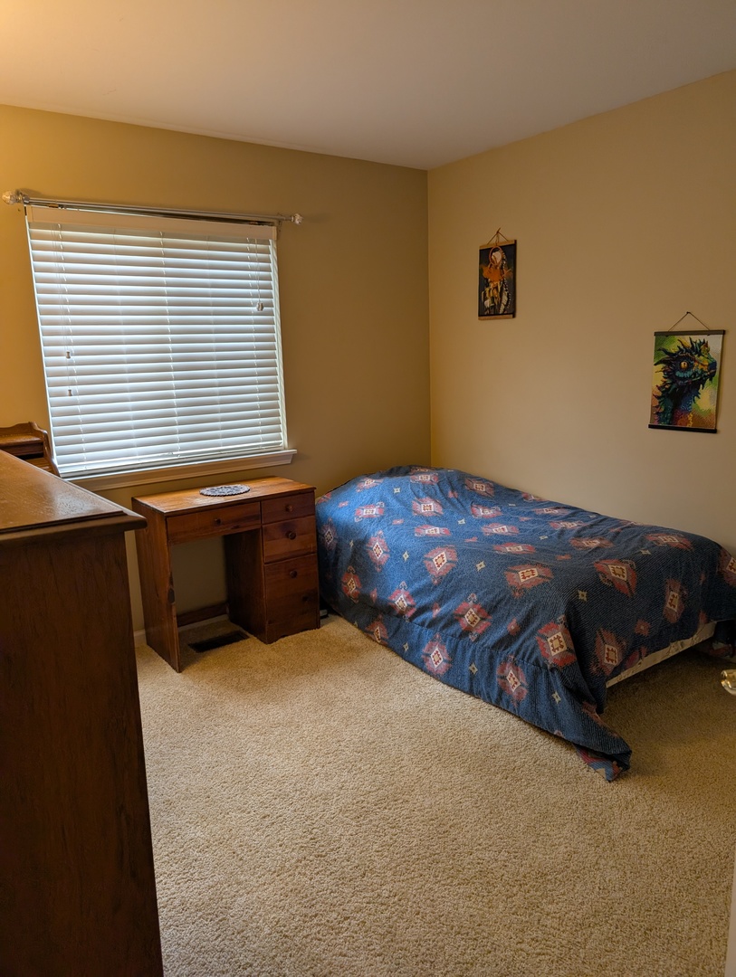 1209 Kensington #1209, Mundelein, IL 60060