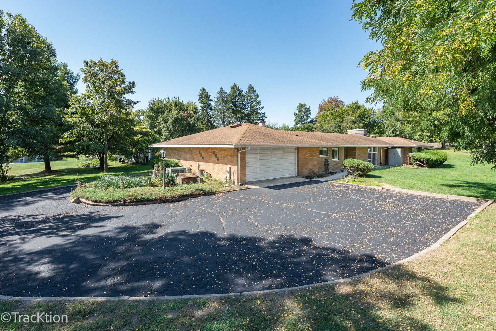 12S440 Lemont Road, Lemont, IL 60439