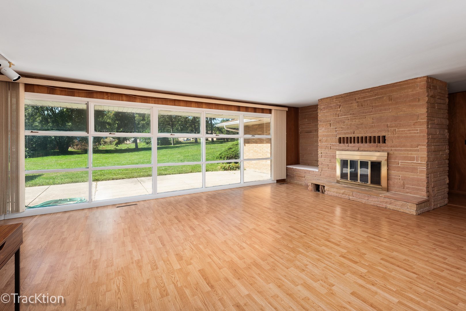 12S440 Lemont Road, Lemont, IL 60439