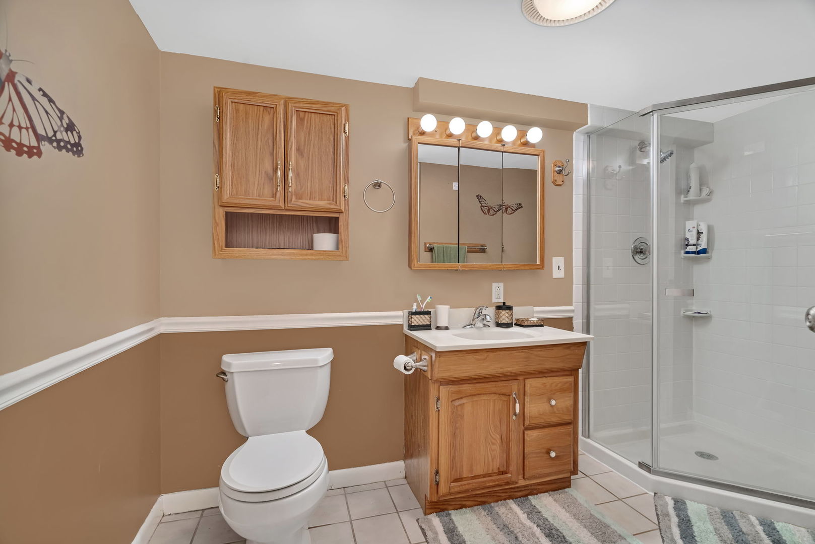 15317 Las Robles Street, Oak Forest, IL 60452