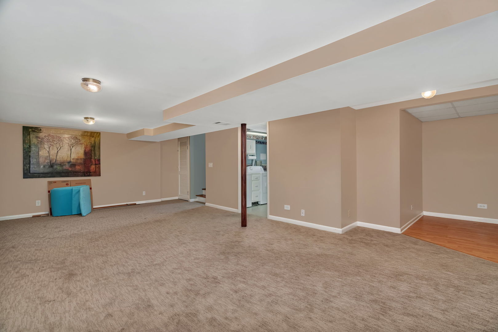 15317 Las Robles Street, Oak Forest, IL 60452
