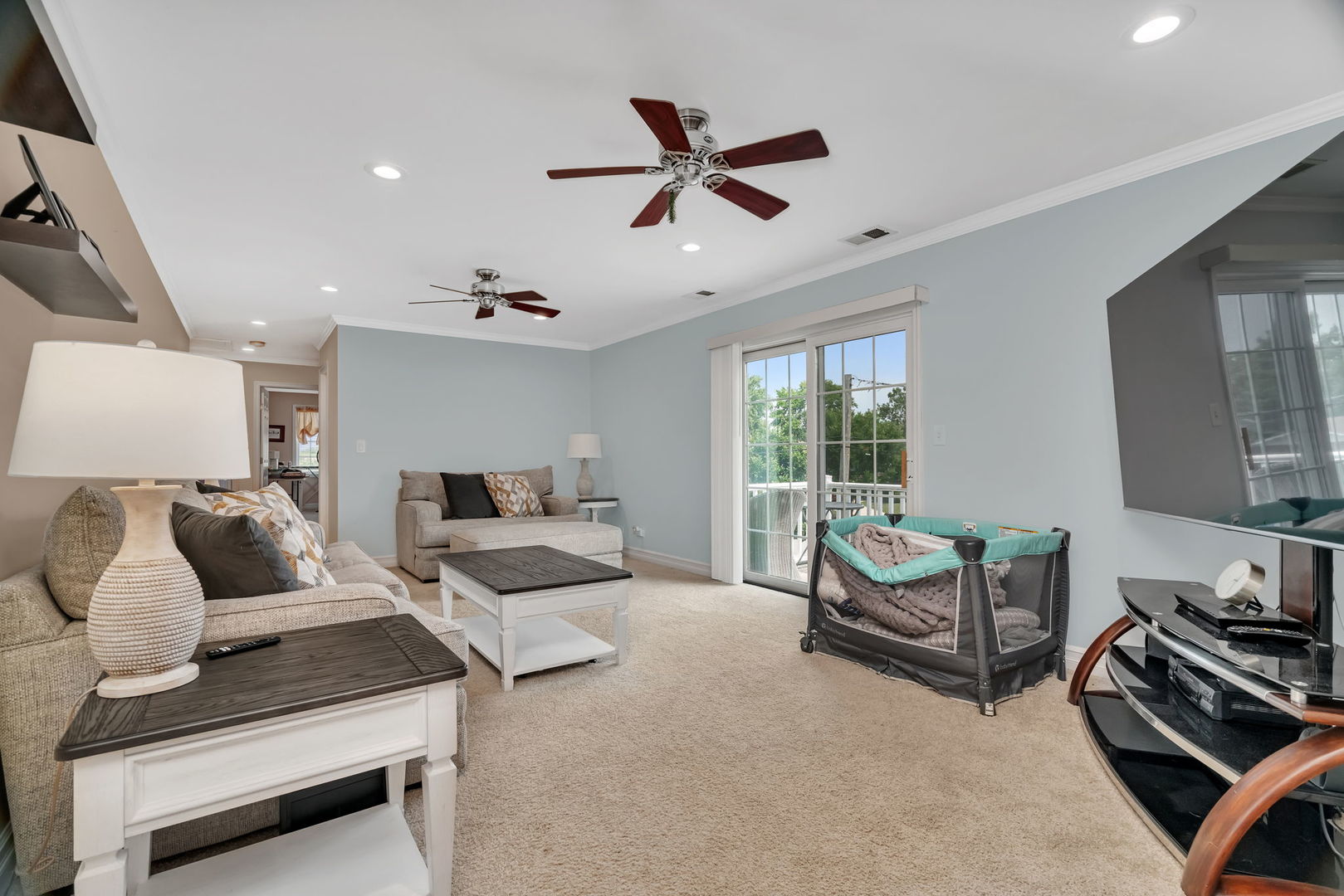 15317 Las Robles Street, Oak Forest, IL 60452