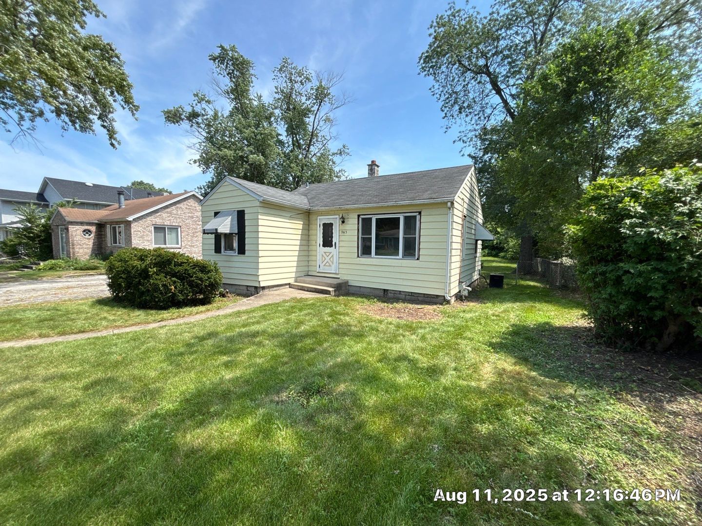 263 N Fairfield Avenue, Lombard, IL 60148