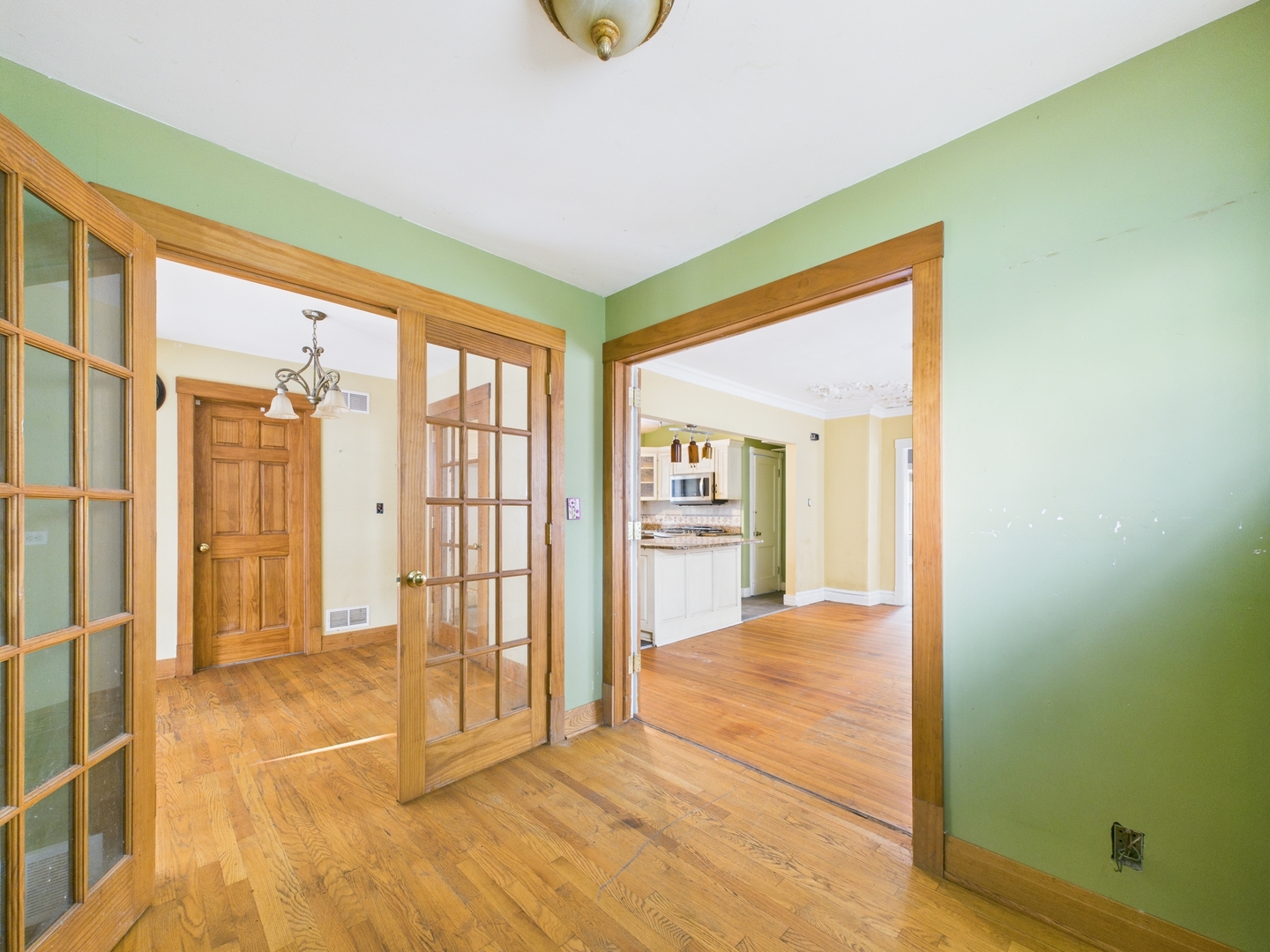 515 S Oak Park Avenue, Oak Park, IL 60304