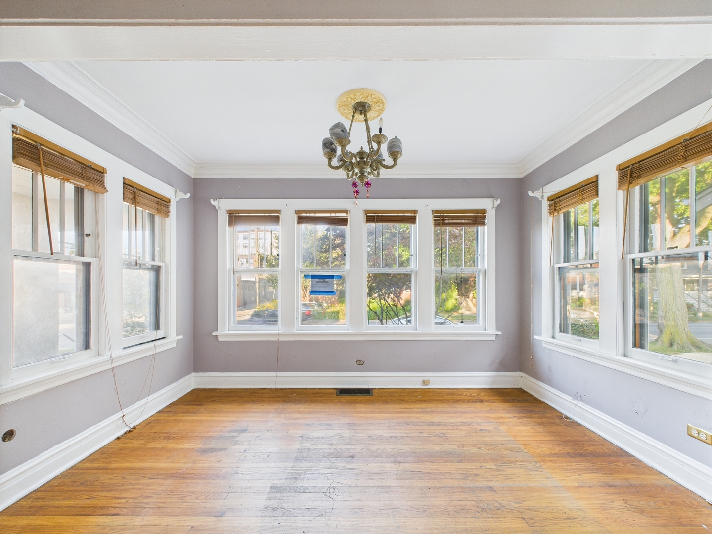515 S Oak Park Avenue, Oak Park, IL 60304