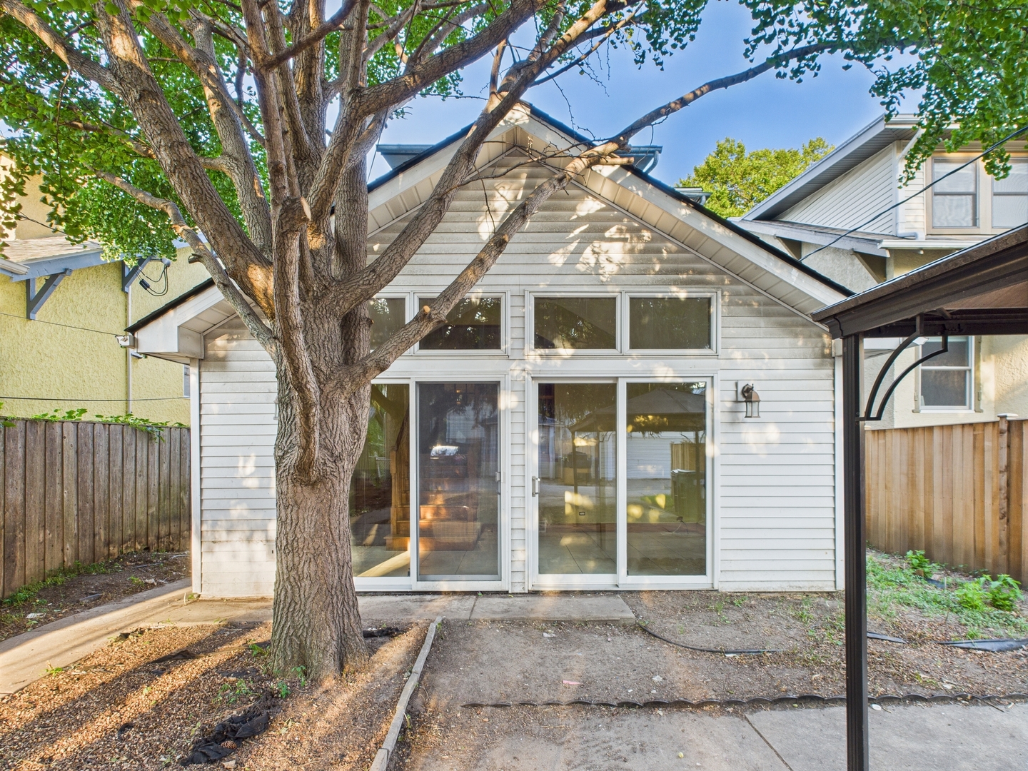515 S Oak Park Avenue, Oak Park, IL 60304