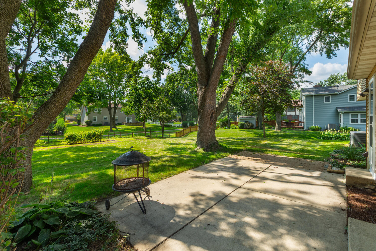 1137 Overton Court, Naperville, IL 60540