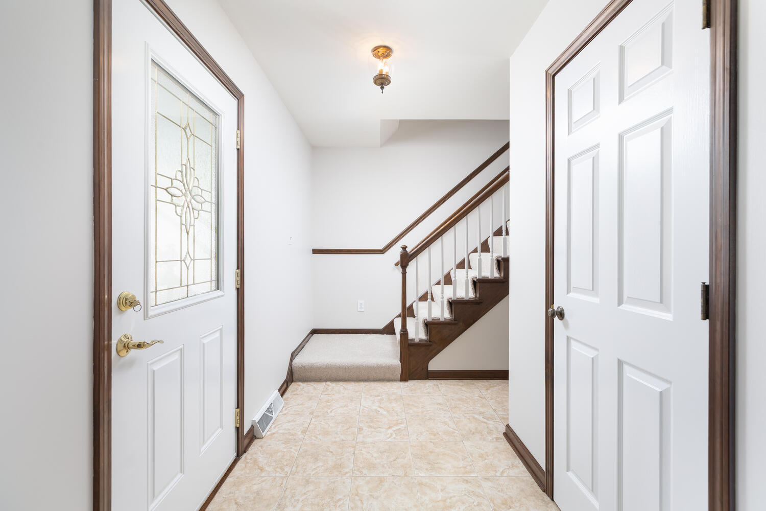 1137 Overton Court, Naperville, IL 60540