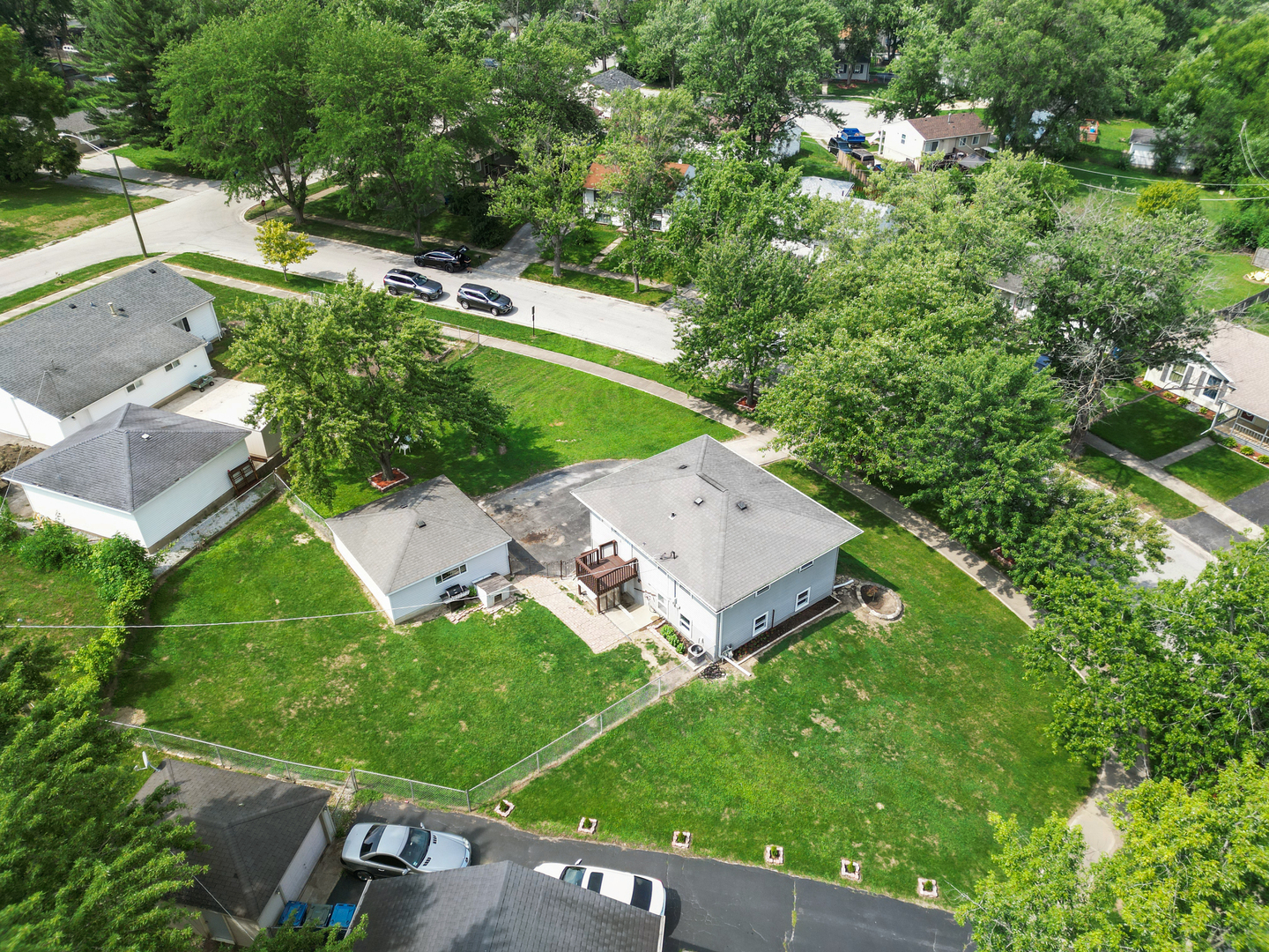 226 Barbara Lane, Steger, IL 60475