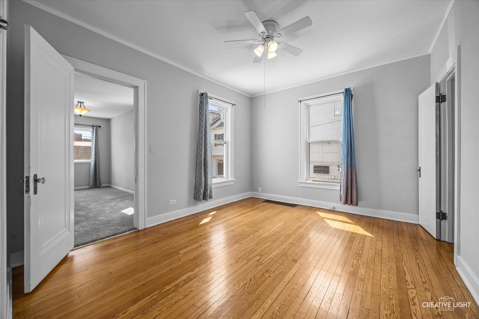 117 N West Street #1, Wheaton, IL 60187