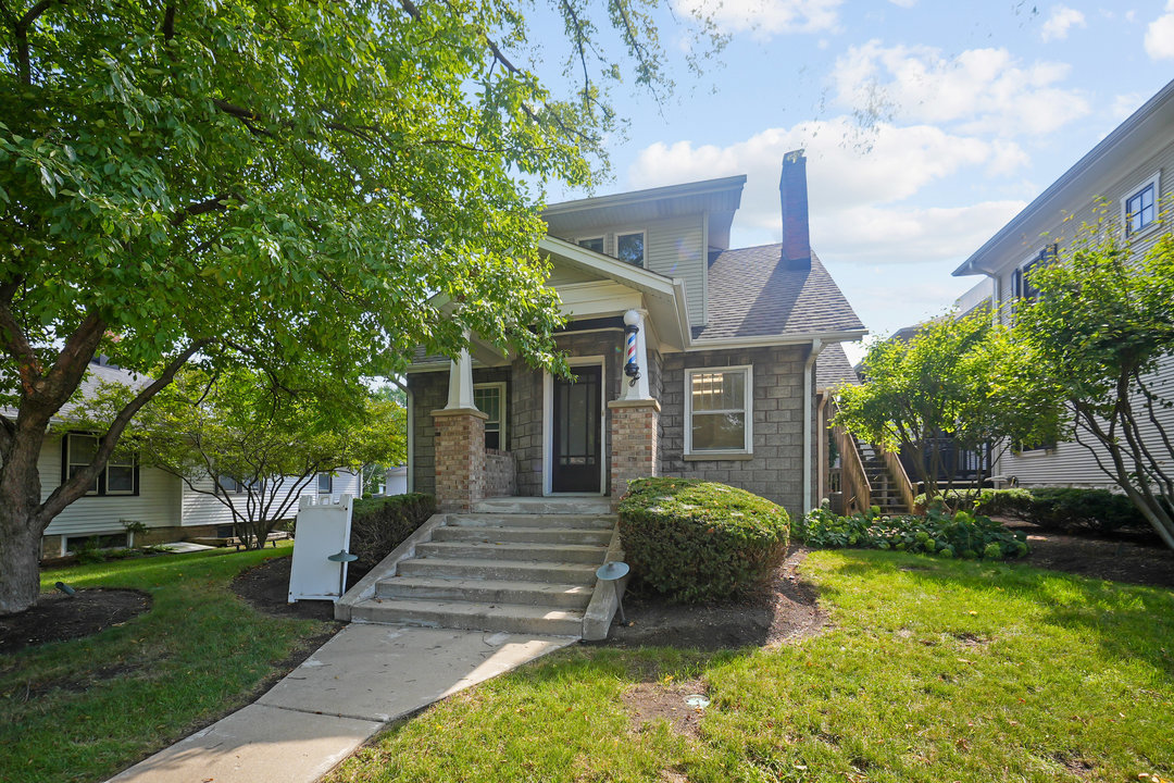 610 N Washington Street, Naperville, IL 60563