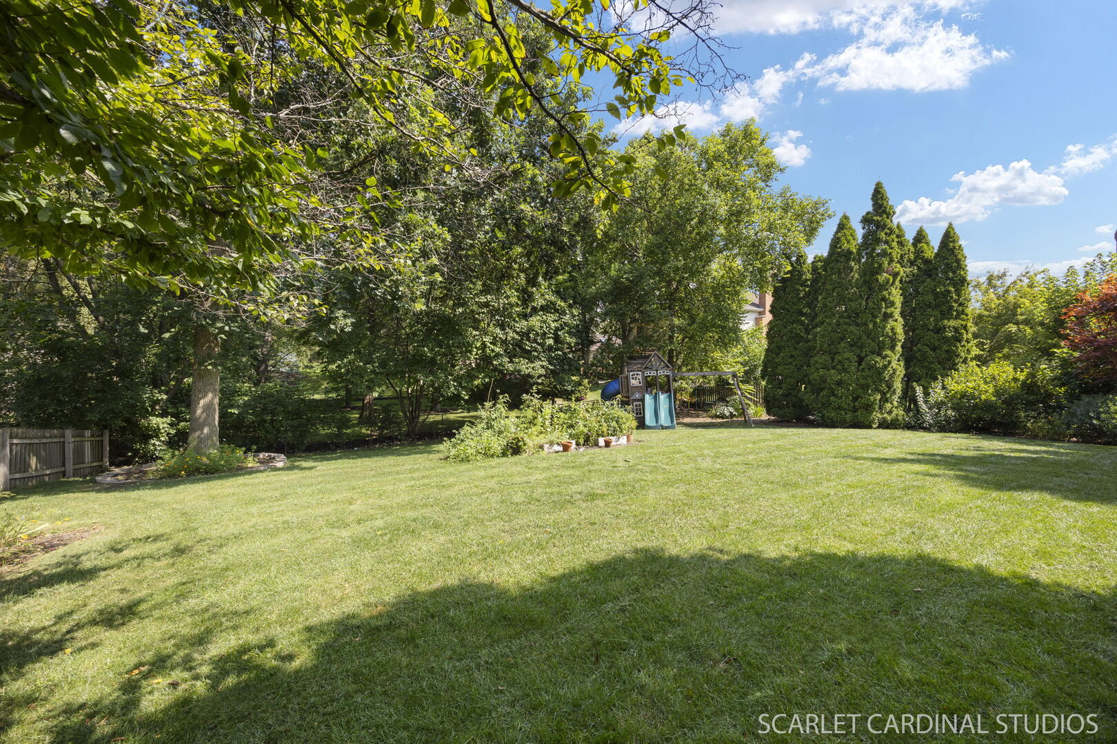1231 Champion Forest Court, Wheaton, IL 60187