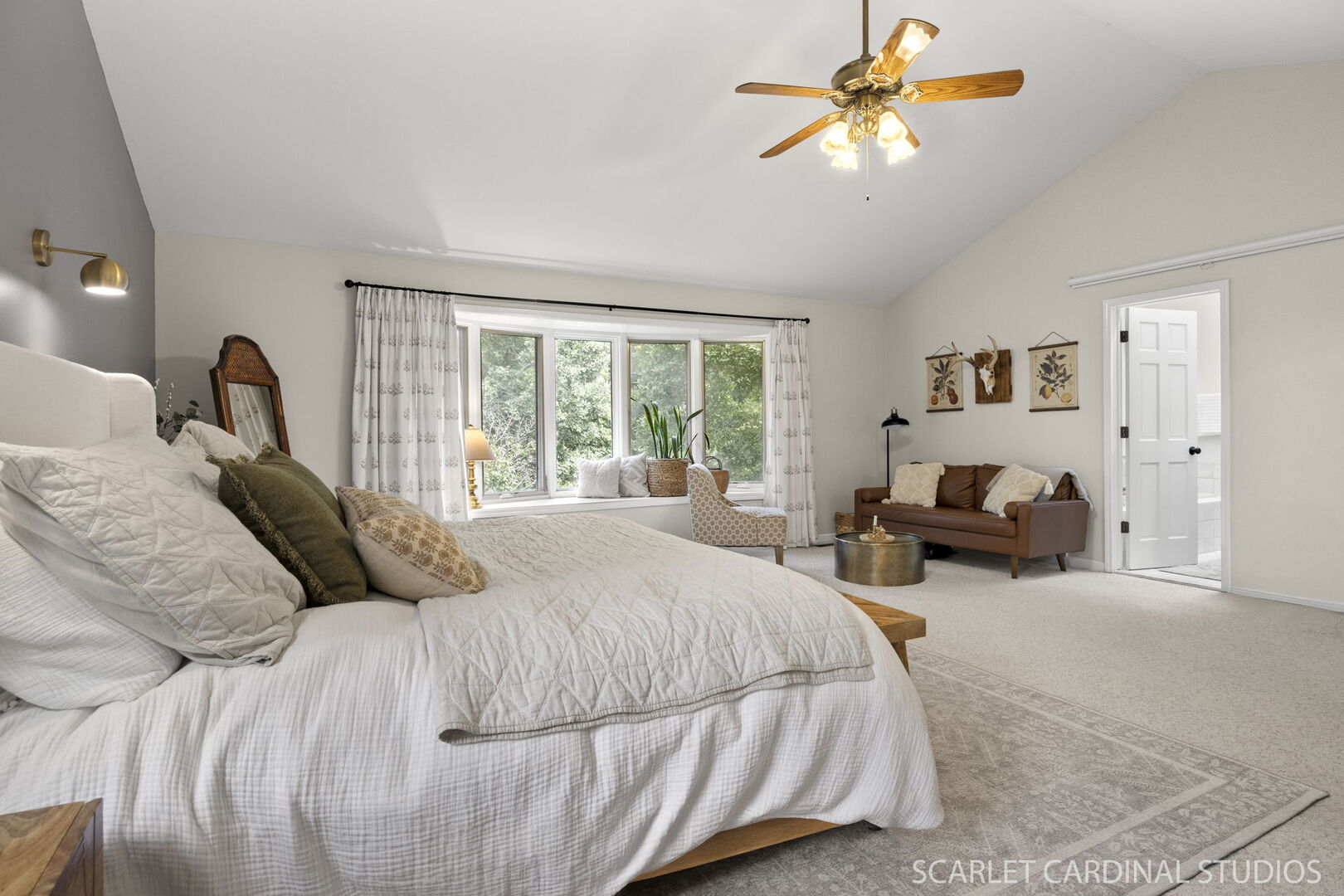 1231 Champion Forest Court, Wheaton, IL 60187