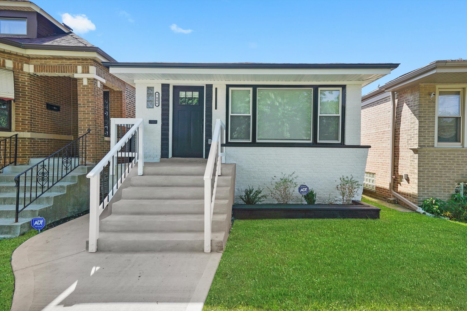 7006 S Bell Avenue, Chicago, IL 60636