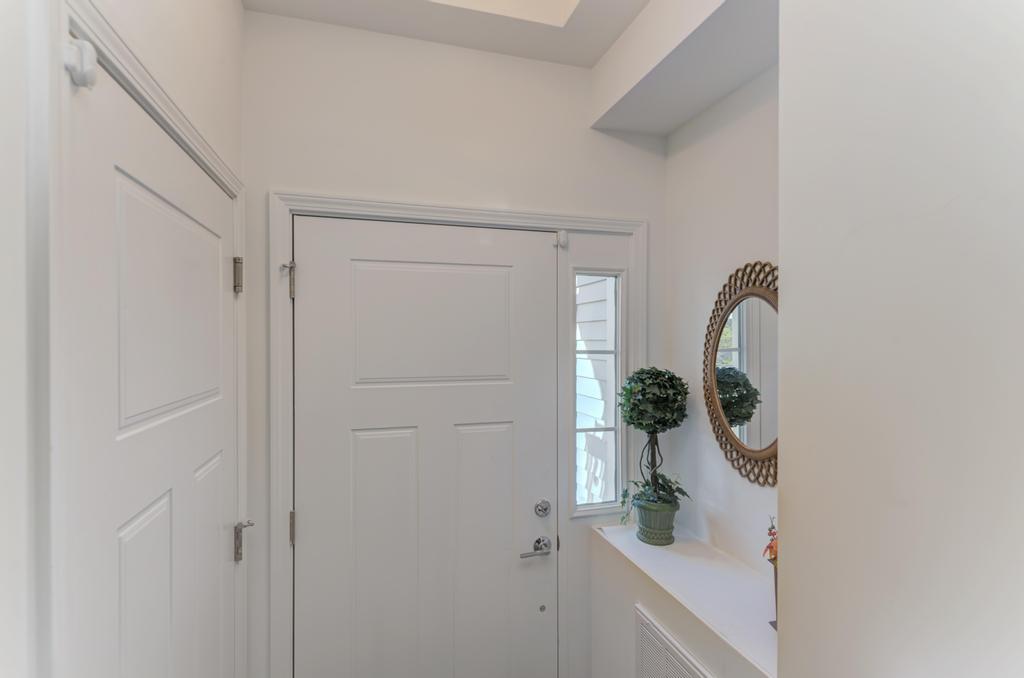 257 MASTERS Drive, Addison, IL 60101