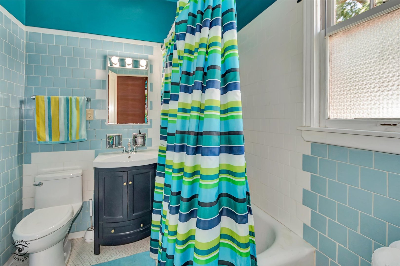 9806 S Vanderpoel Avenue, Chicago, IL 60643