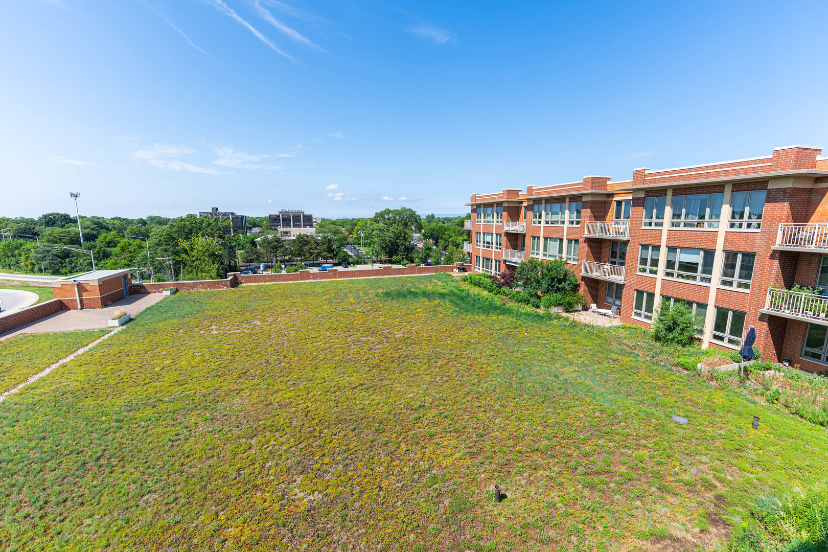 6000 N Cicero Avenue #512, Chicago, IL 60646