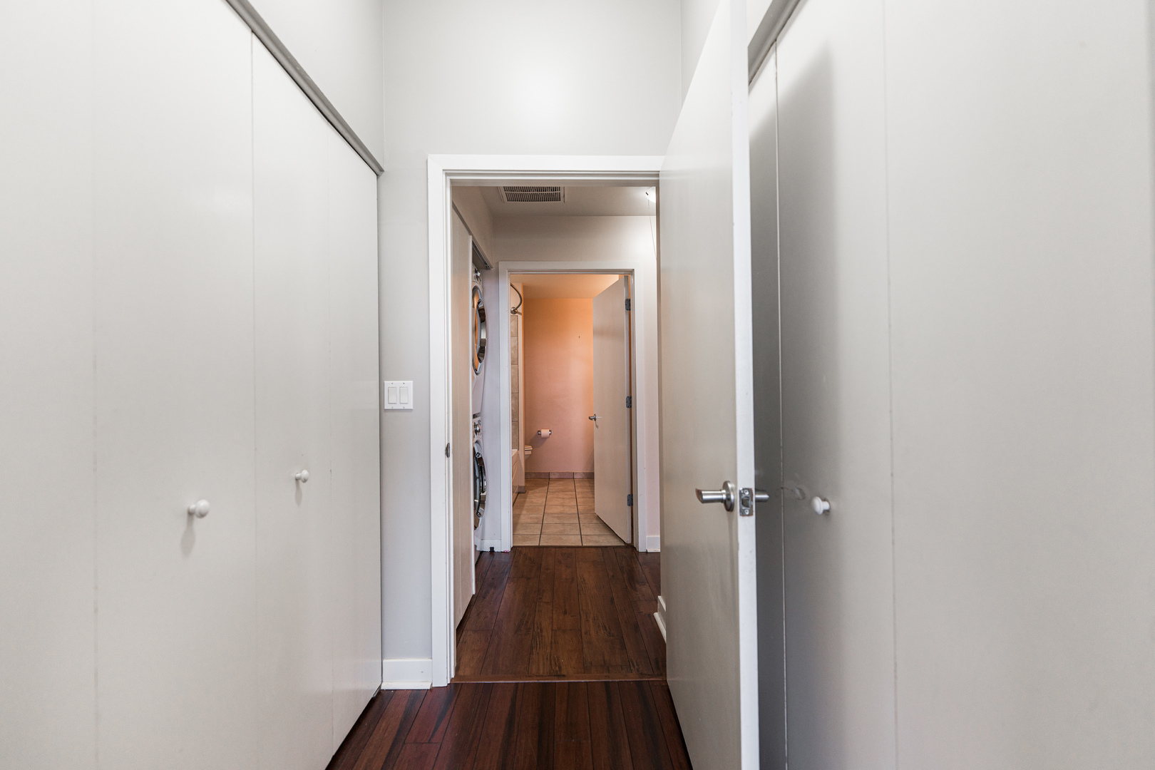 6000 N Cicero Avenue #512, Chicago, IL 60646