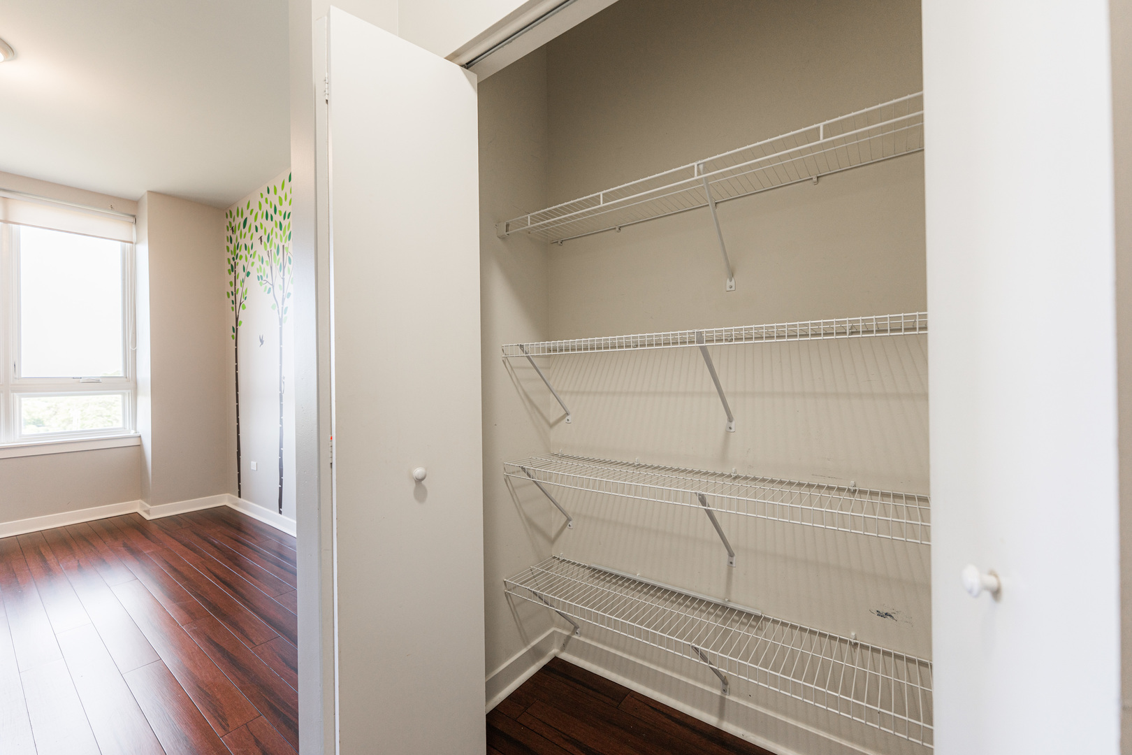 6000 N Cicero Avenue #512, Chicago, IL 60646