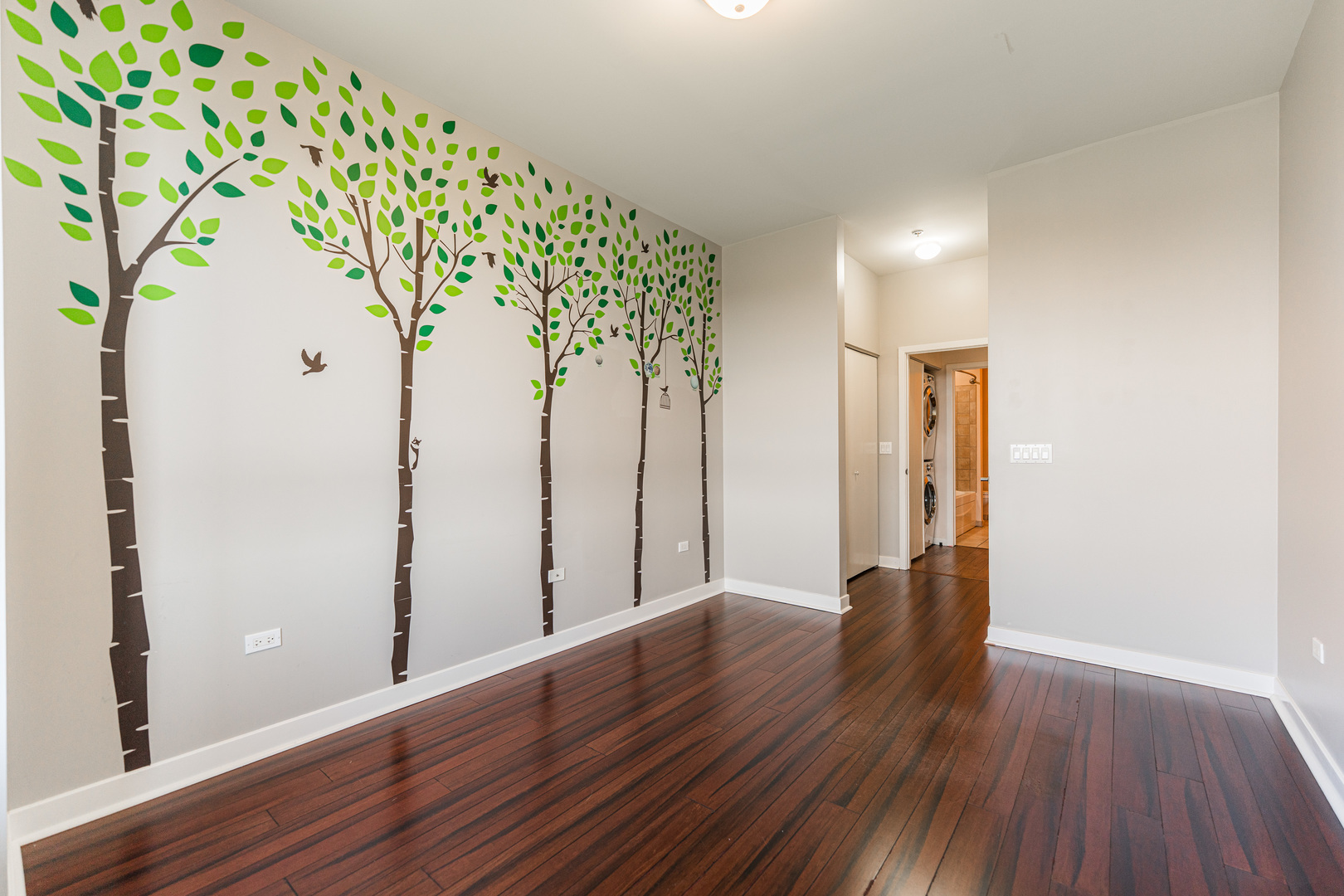 6000 N Cicero Avenue #512, Chicago, IL 60646