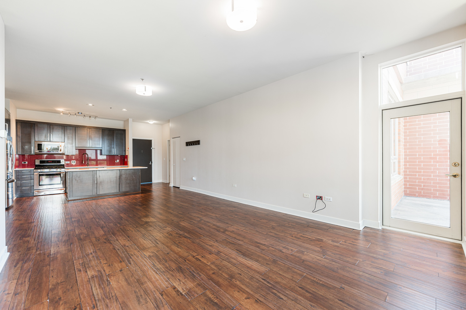6000 N Cicero Avenue #512, Chicago, IL 60646