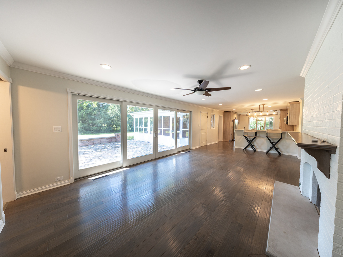 20 Chatham Lane, Oak Brook, IL 60523