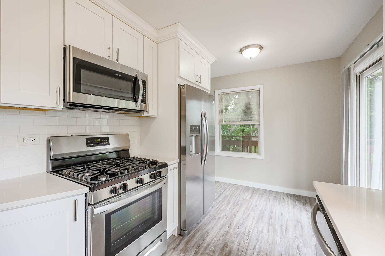1107 S Hough Street, Barrington, IL 60010