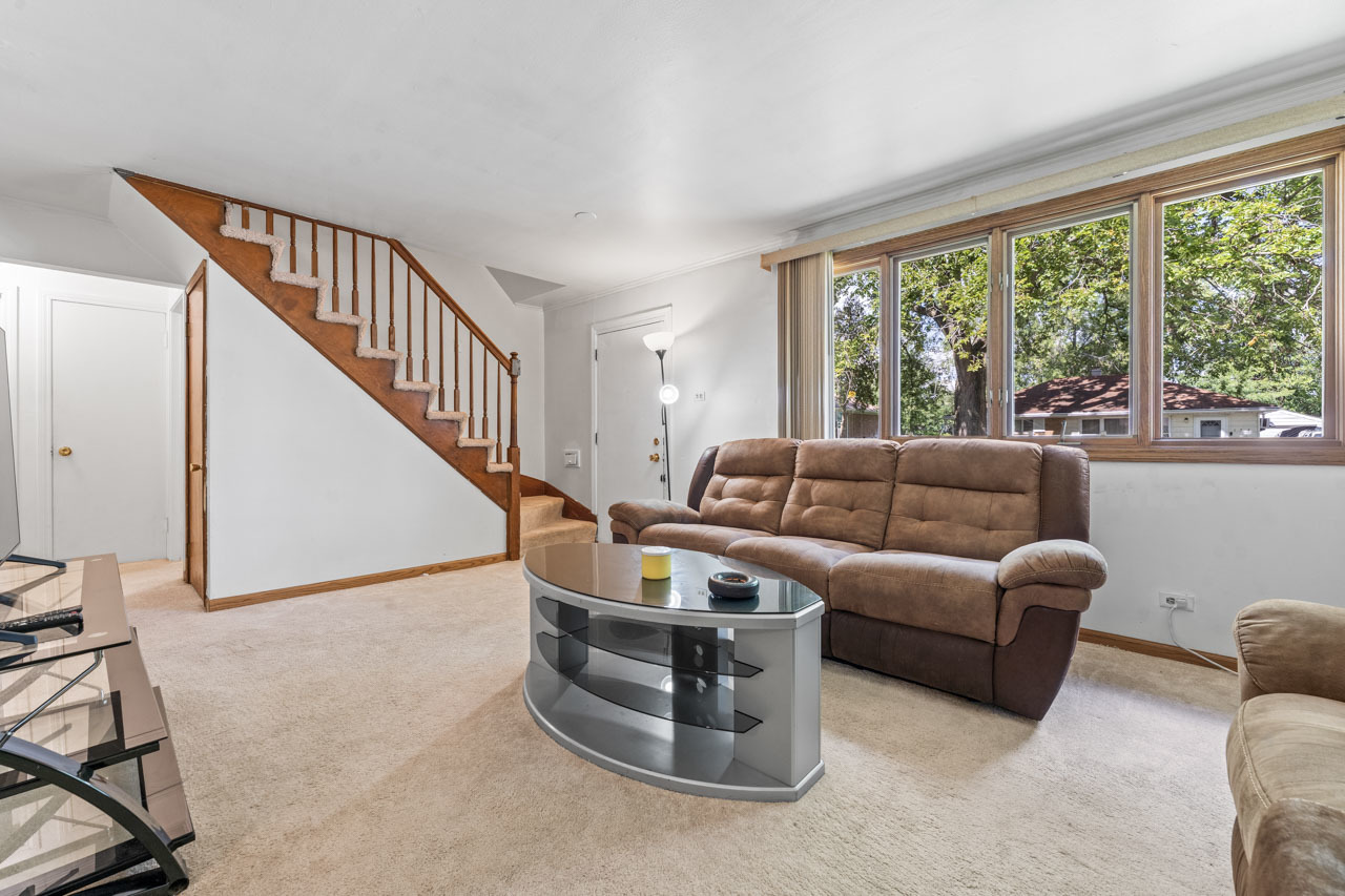 123 Peach Street, Park Forest, IL 60466