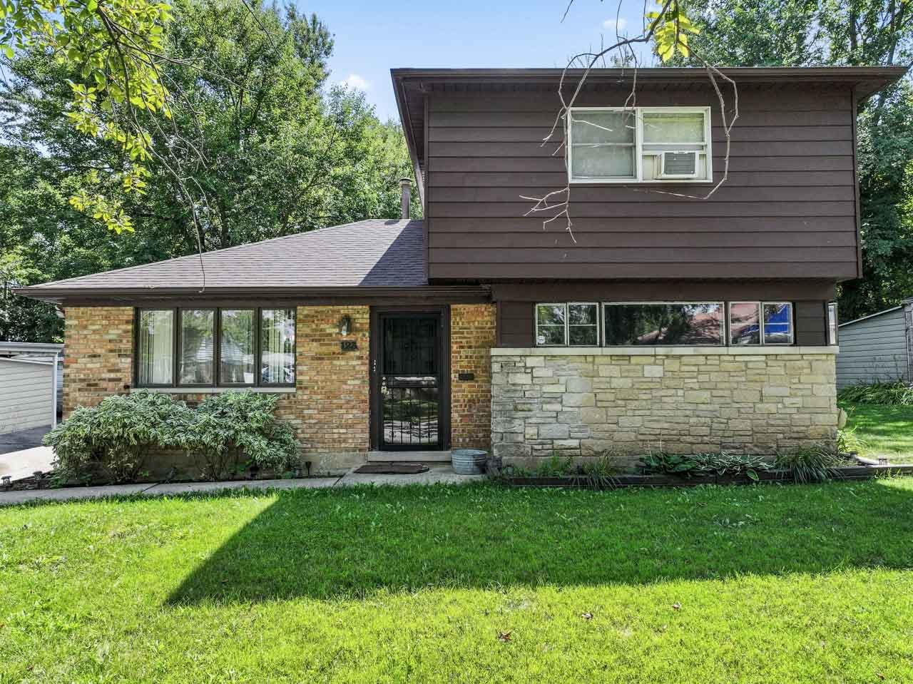 123 Peach Street, Park Forest, IL 60466
