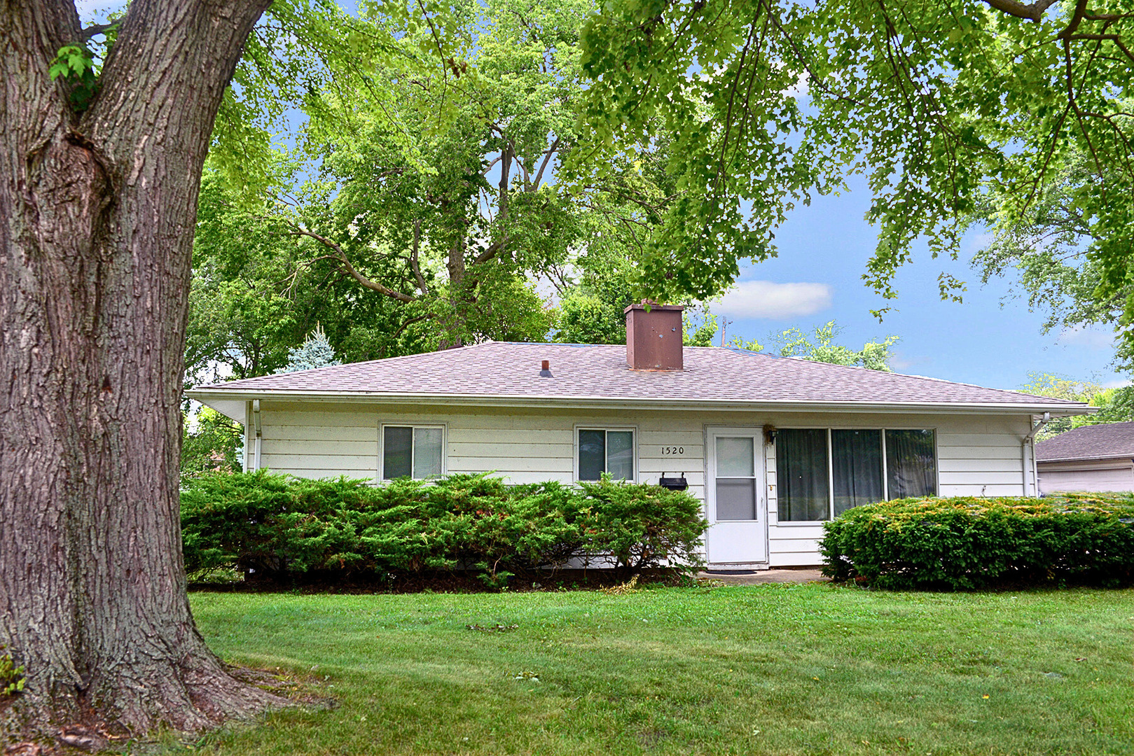 1520 Birchlawn Place, Ottawa, IL 61350