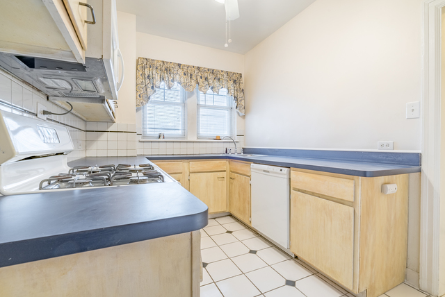 5000 S CORNELL Avenue #3A, Chicago, IL 60615