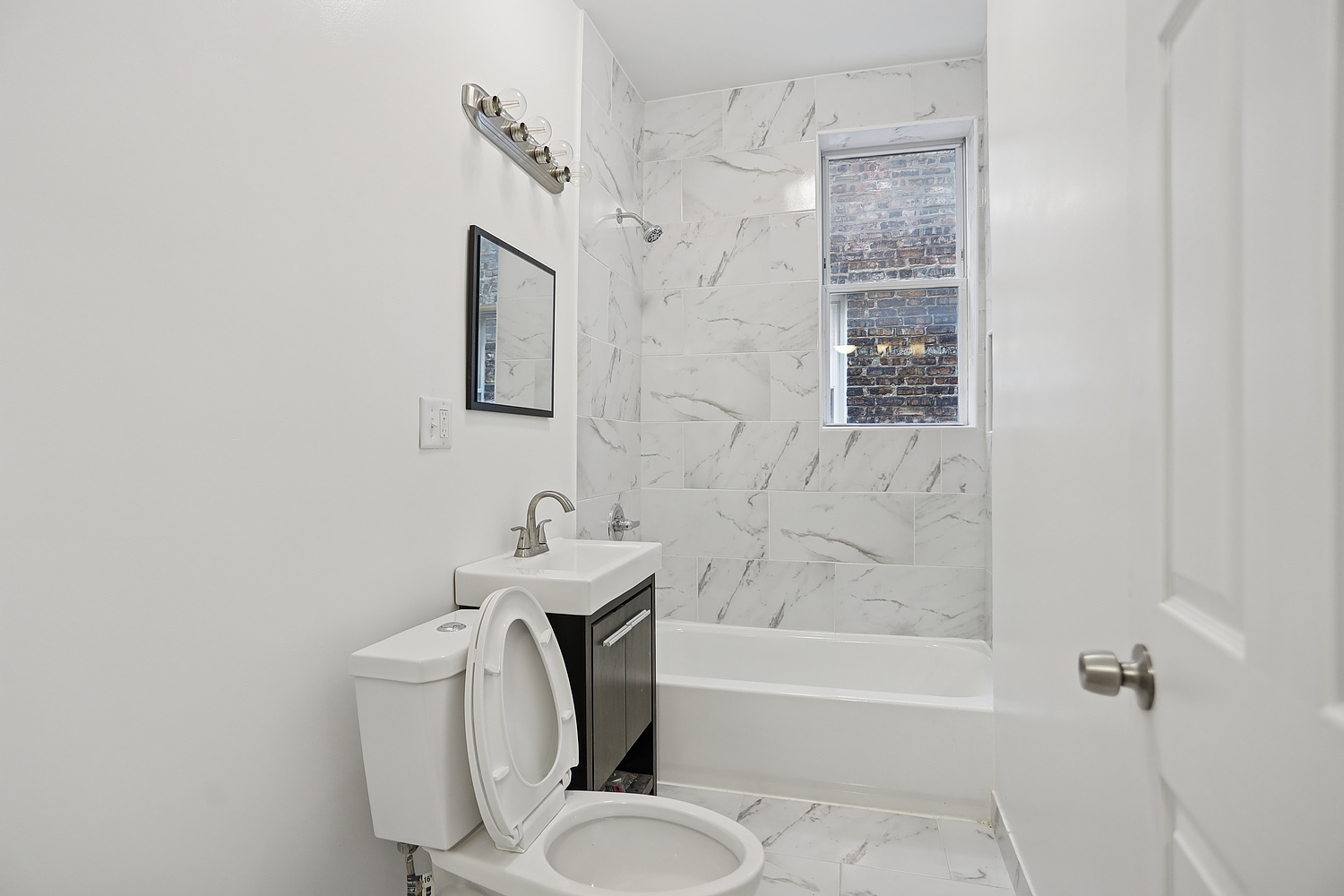 5257 W Van Buren Street, Chicago, IL 60644