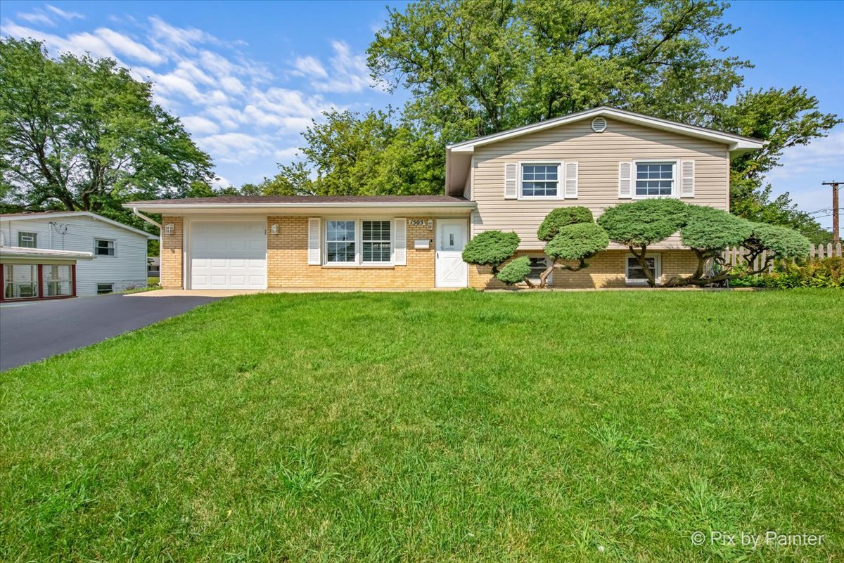 1505 Cypress Court, Hanover Park, IL 60133