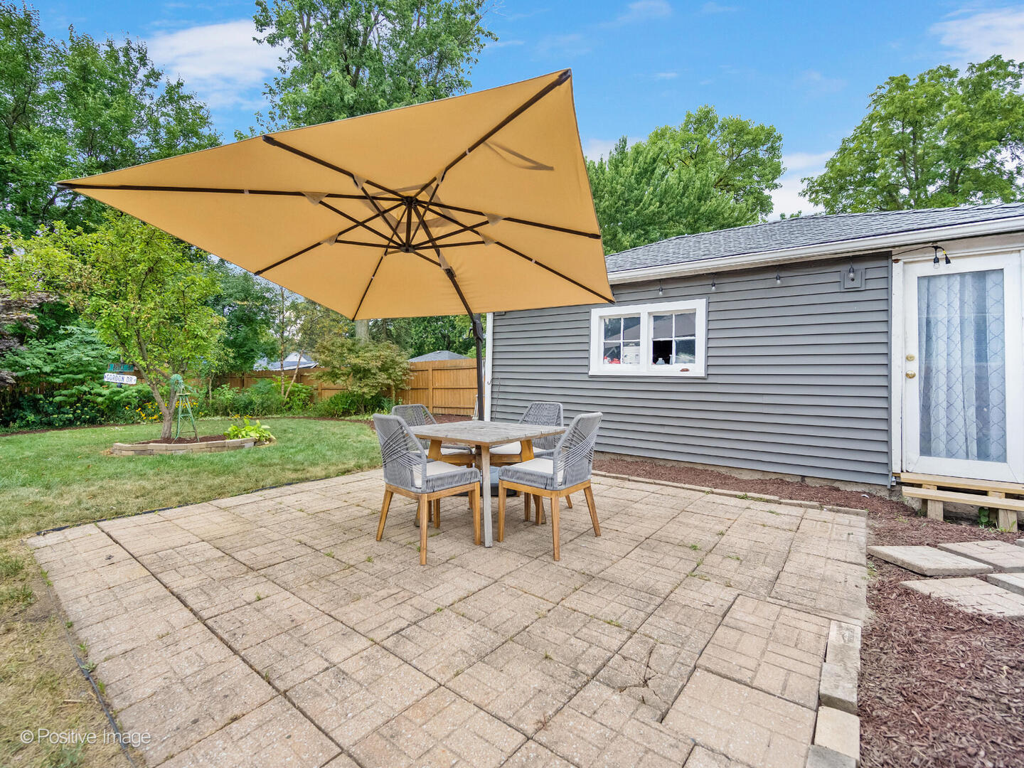 1533 Burr Oak Road, Homewood, IL 60430