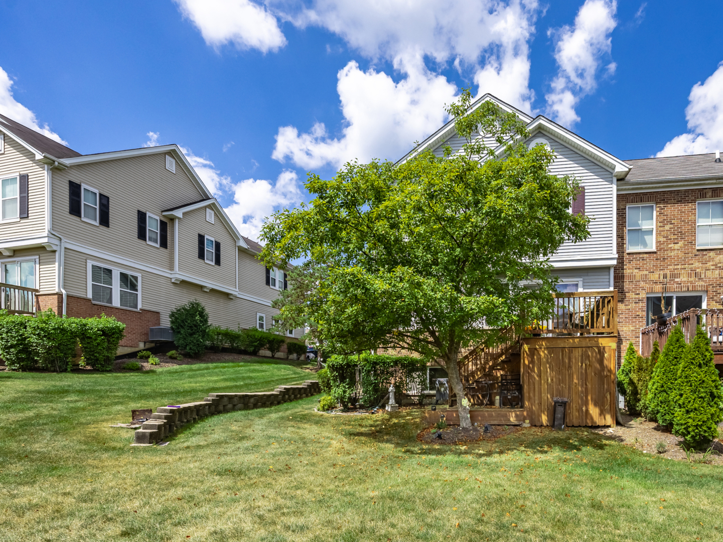 1549 Brompton Lane, Crystal Lake, IL 60014