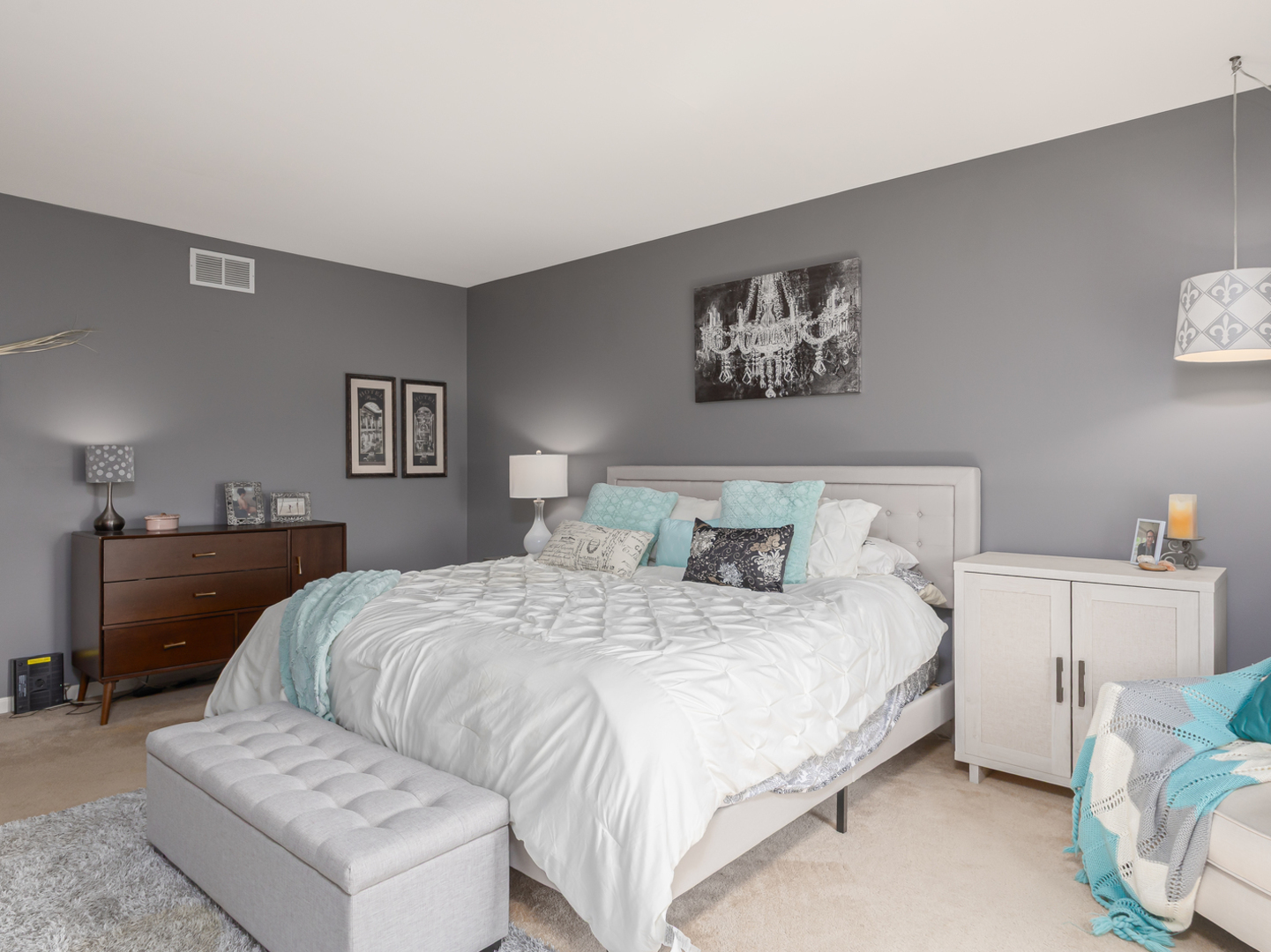 1549 Brompton Lane, Crystal Lake, IL 60014